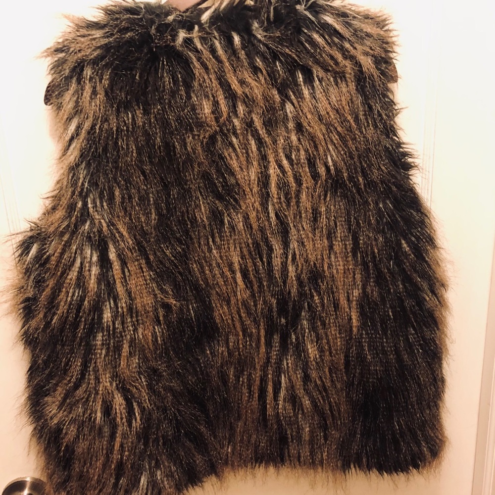 Vest - Picture 2 of 2